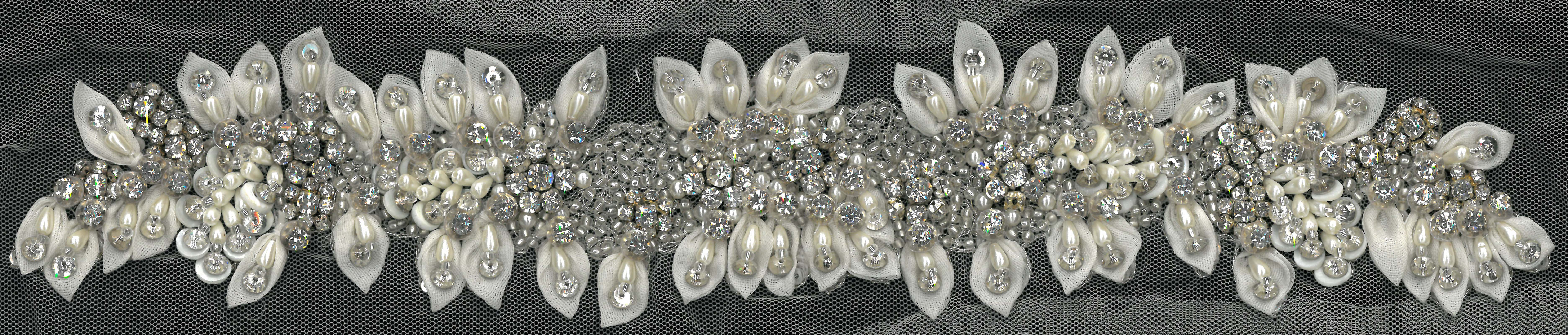 CRYSTAL BEADED MOTIF - IV